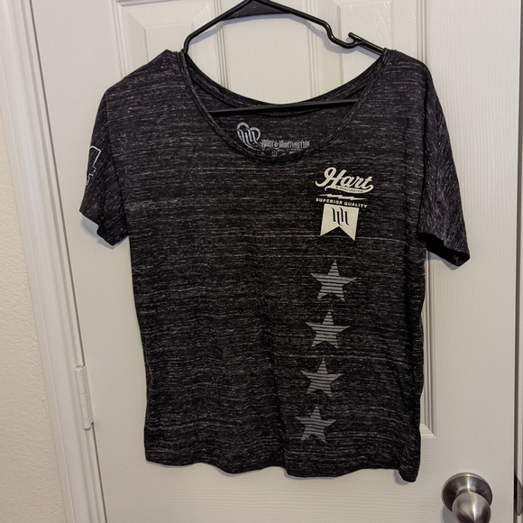 hart and Huntington Tops - Tshirt